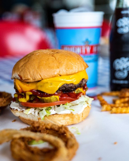 Austin - Mighty Fine Burgers - Beer Babes Burgers